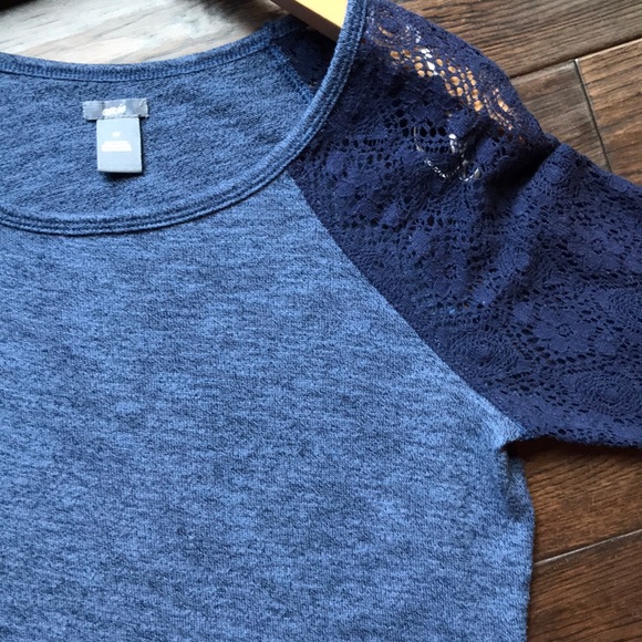 Aerie bundle hooded sweater lace raglan real soft - Picture 10 of 16